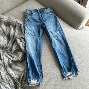Abercombie Ultra high rise ankle straight jean